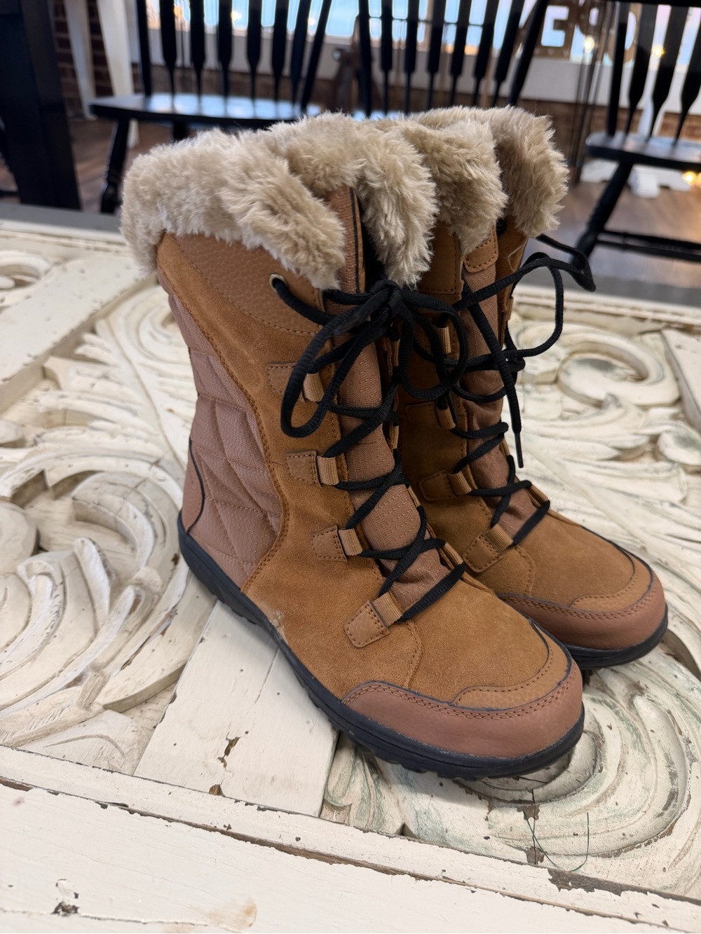 Columbia Tan Faux-Fur Lace Winter Boots